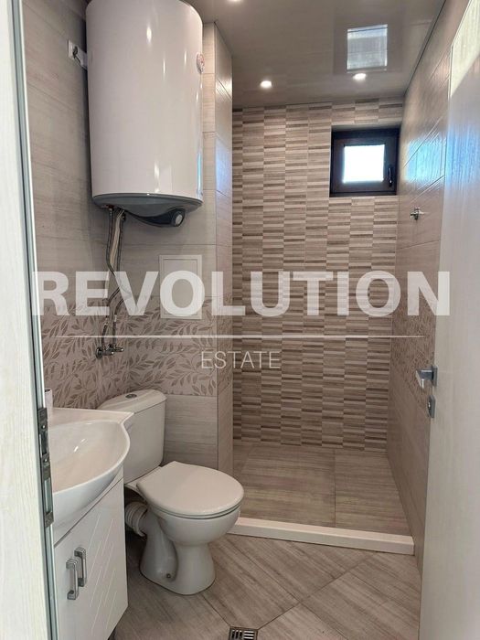 Двустаен апартамент  в гр.Варна, м-т Константин и Елена!