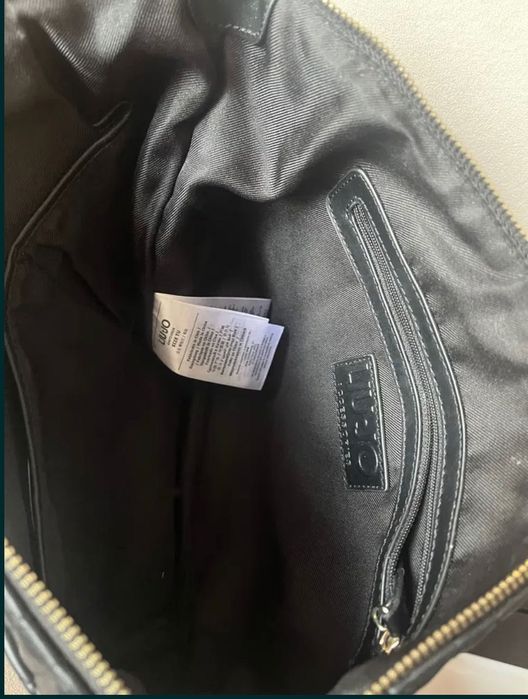 Чанта клъч с дълга дръжка Liu Jo.