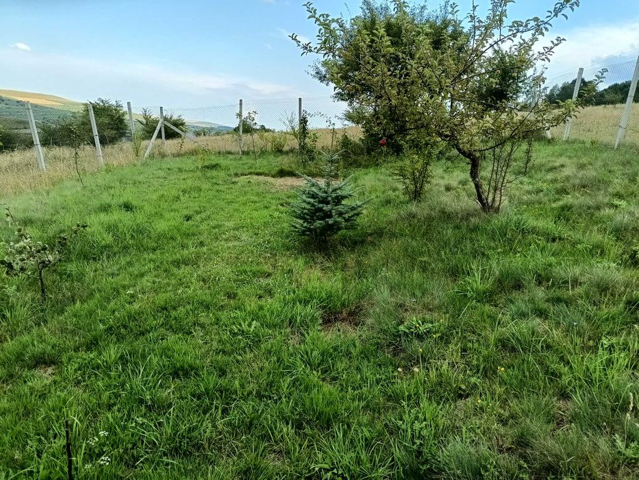 Vand teren foarte aproape de  Cluj