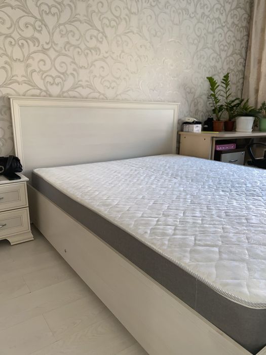 Продам двуспальный кровать