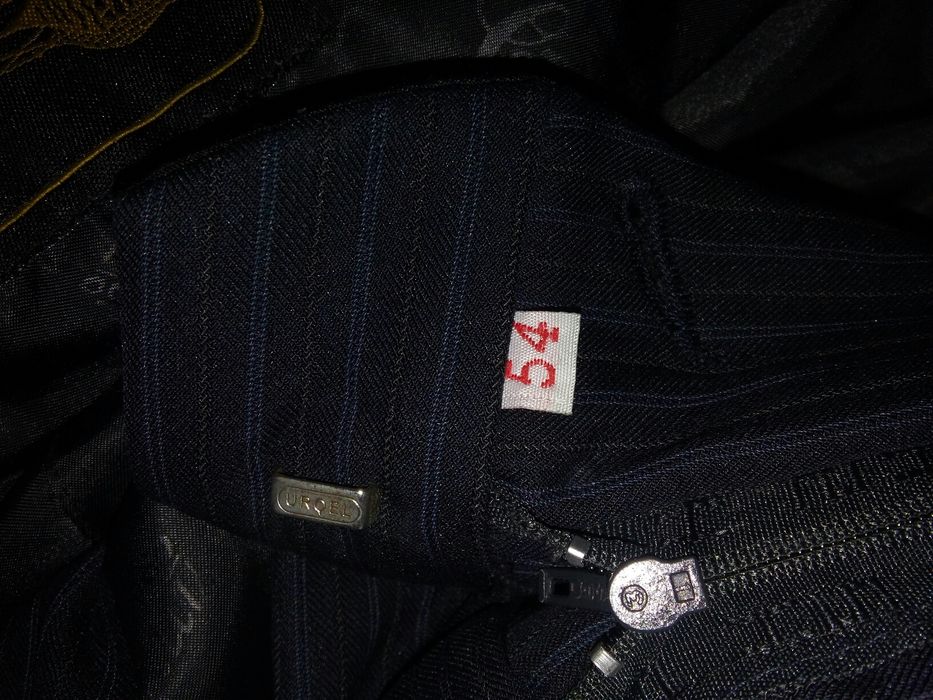 Продам мужской костюм