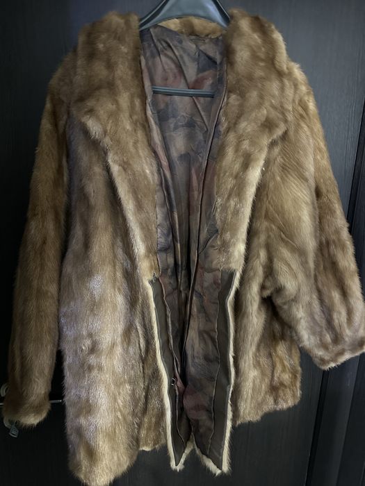 Haina din blana naturala