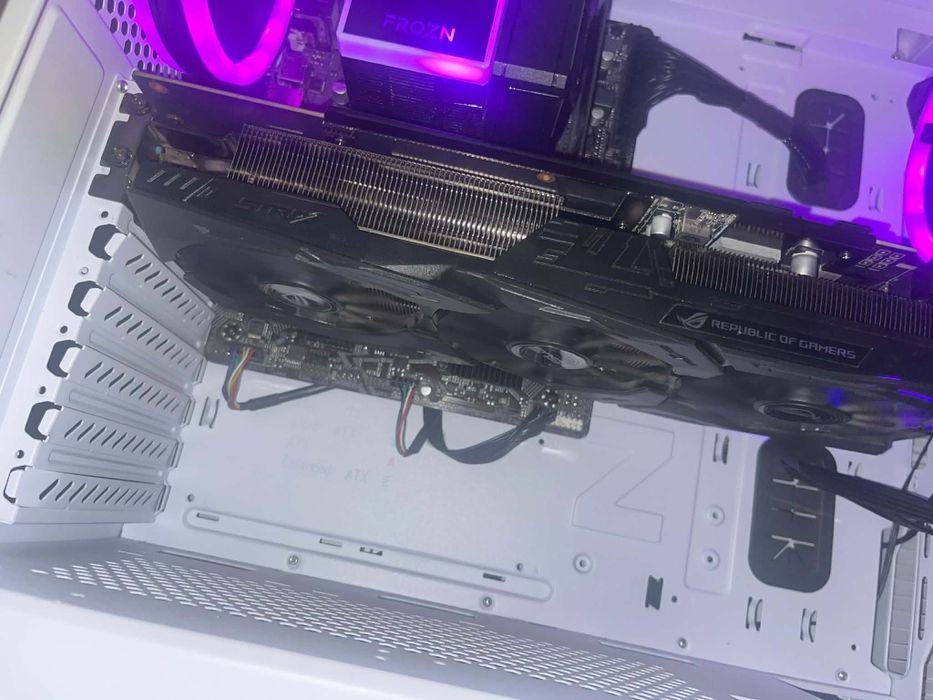 Placa video rx 580 8 gb asus rog strix