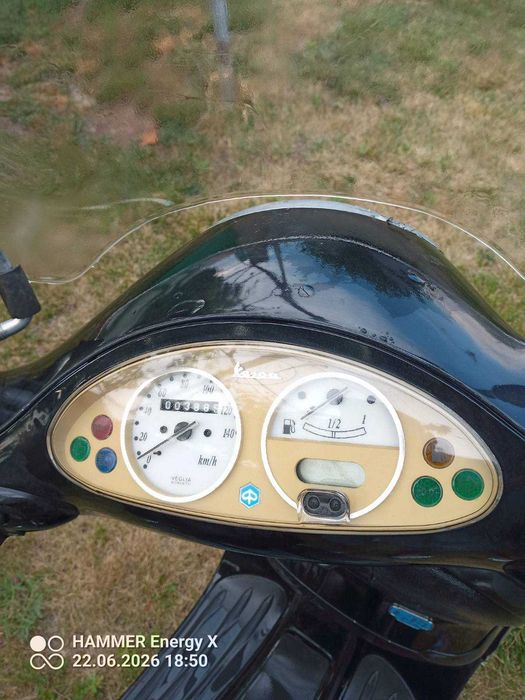 Скутер Piaggio Vespa