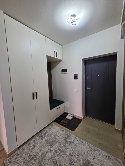 Apartament 2 camere , etaj 4 , cartier Tractorul,  BRAȘOV