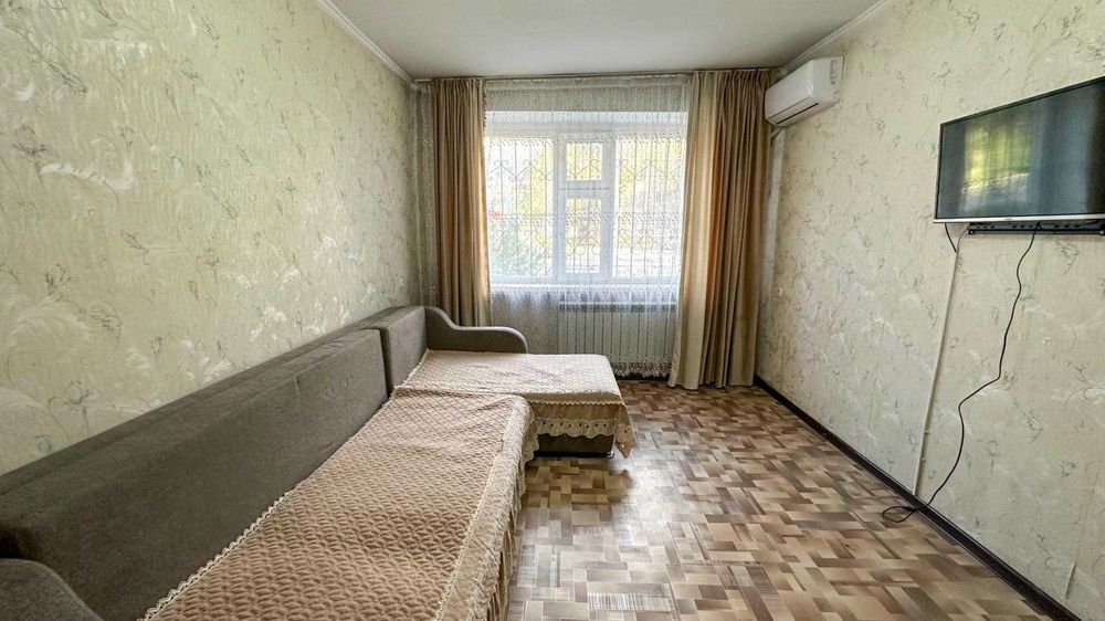 Продается однокомнатная в микр. Жулдыз, Анна С. Империя