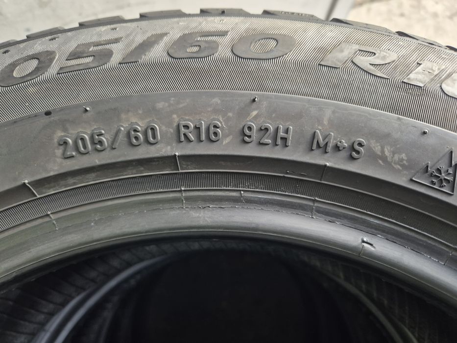 205 60 16 Anvelope de iarnă Pirelli