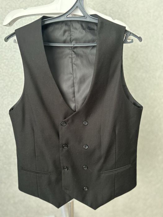 Продам костюм