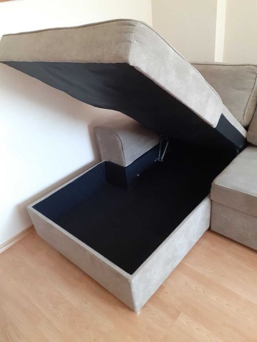 Разтегателен диван