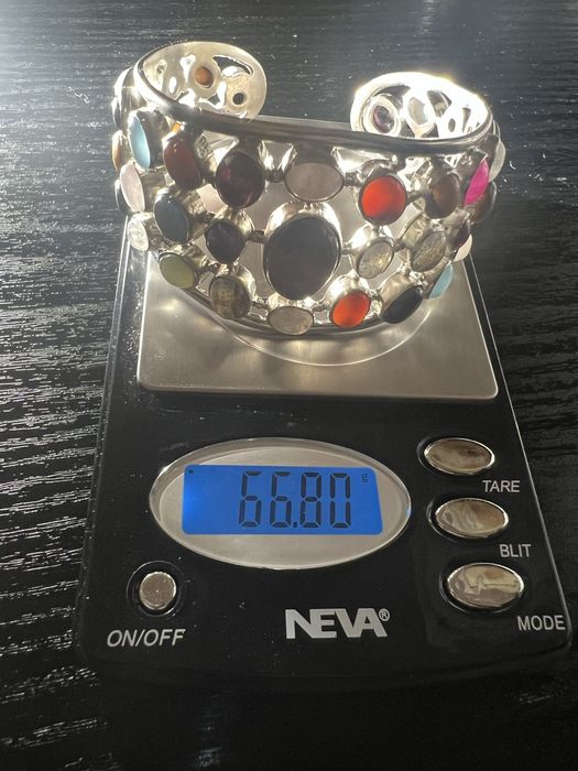 Bratara de argint cu pietre naturale