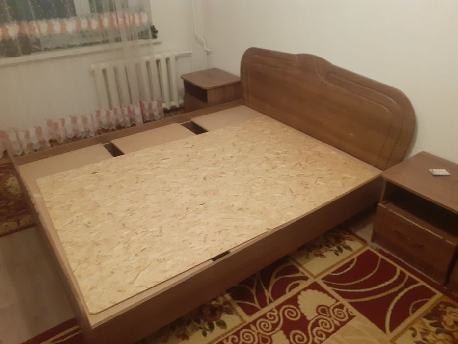 Срочна продаю спальный гарнитур  б/у  город Тараз