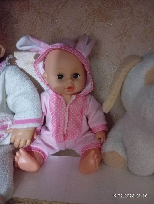 Мягкие игрушки  и куклы