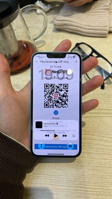 Айфон 13 в хорошем сост