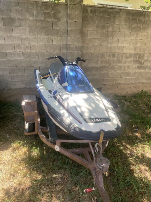 Продам гидроцикл срочно