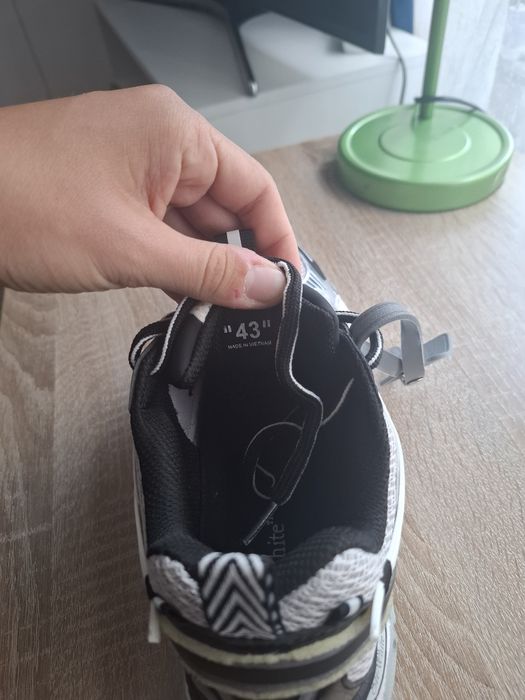 Off White Be Right Back 43
