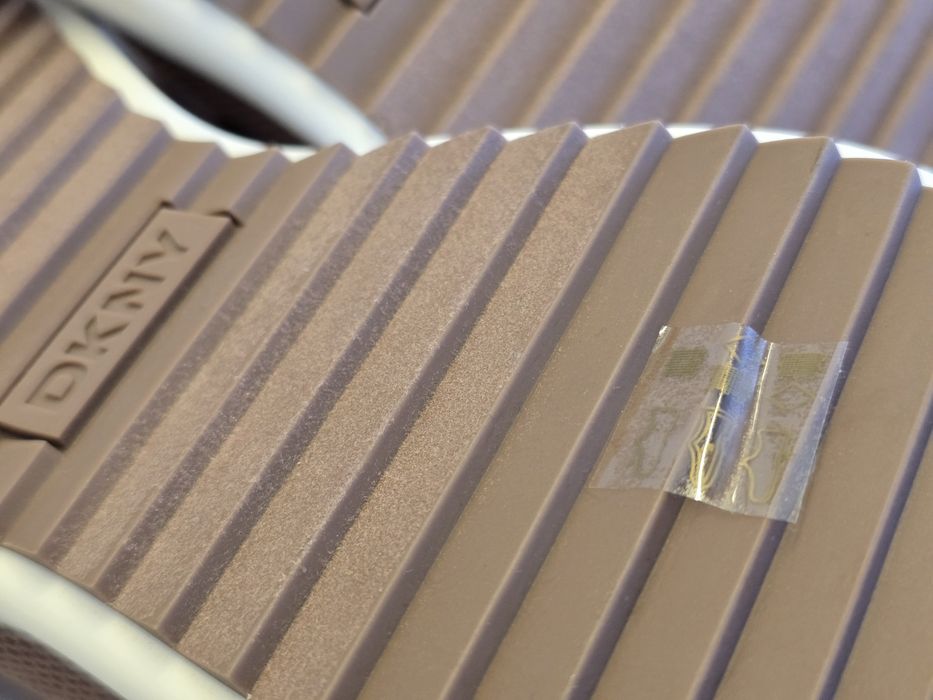 DKNY - sneakers 40.5