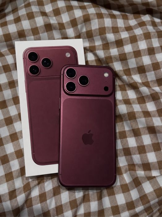 Iphone 18 PRO 256 burgundy