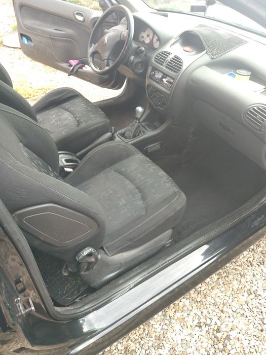 Vand Peugeot 206 HDI Sport
