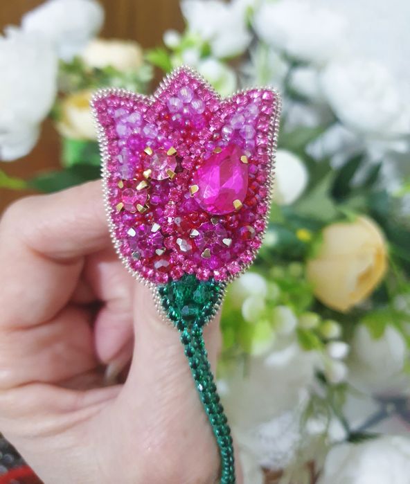 Броши ручной работы