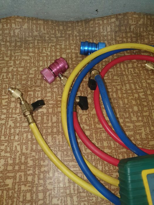 refco digi манометри за фреон със маркучи за R134