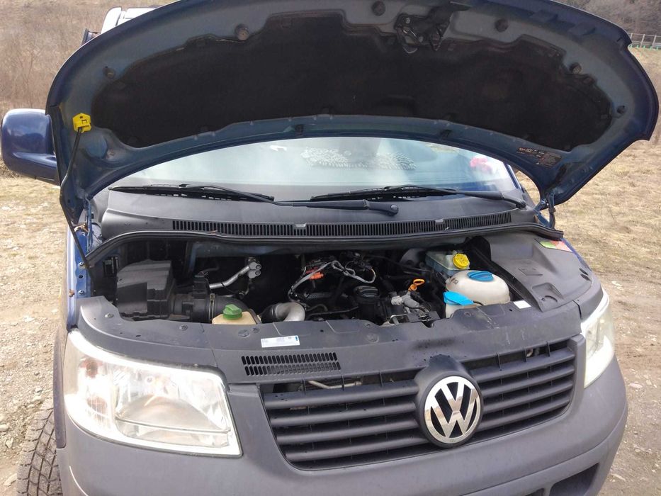 VW Transporter 5 Locuri si Marfa An 2007