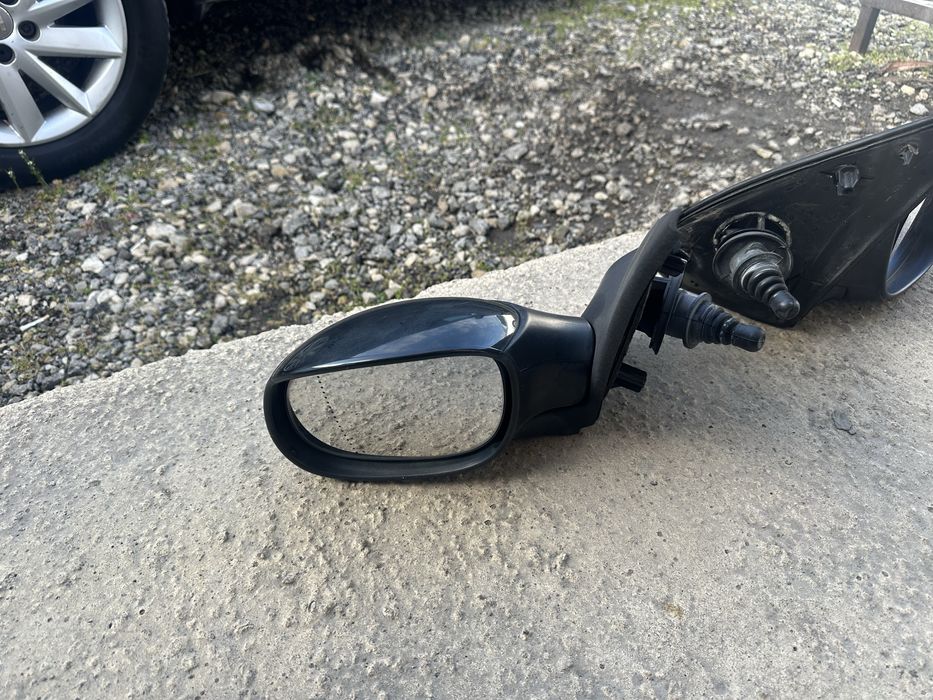 Огледало Пежо 206 ръчно