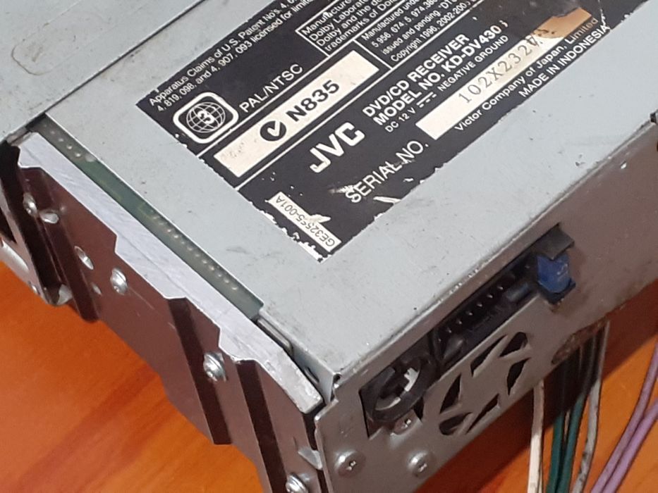 Автомагнитола JVC . KD-DV4306   Оригинал