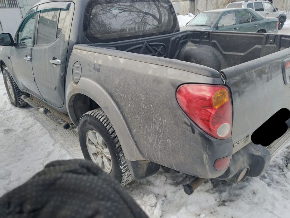 Автомобиль пикап