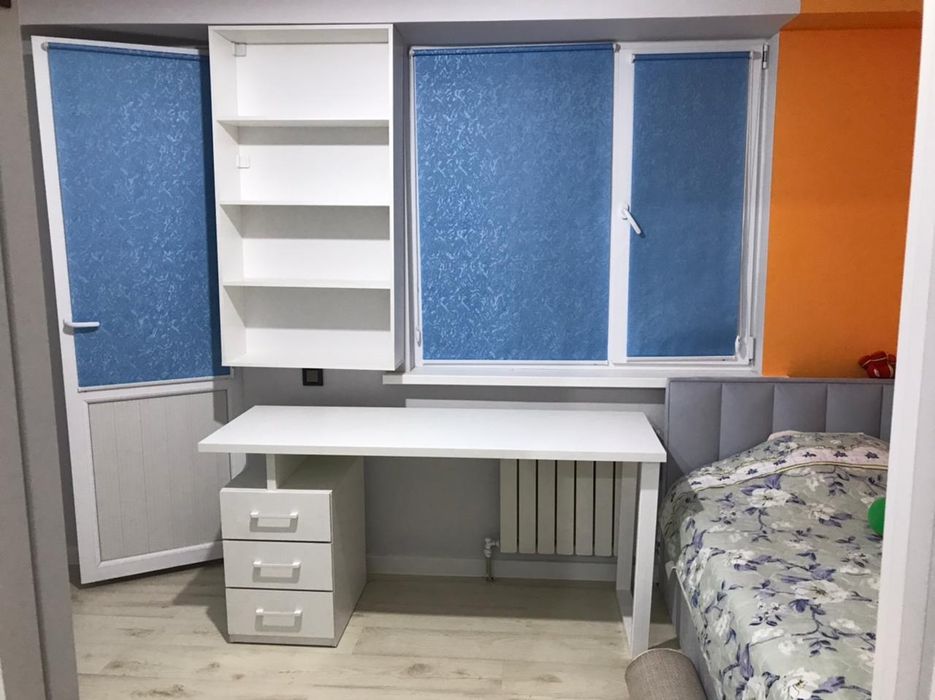 Столы компьютерные,  письменные.