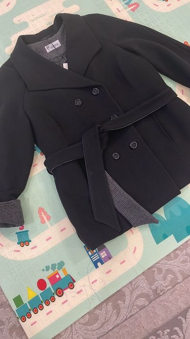 Продам пальто демисезон