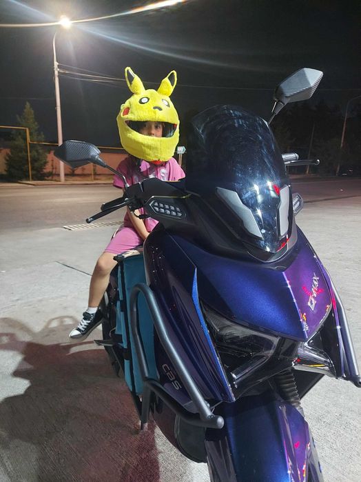 Скутер Q-MAX 150