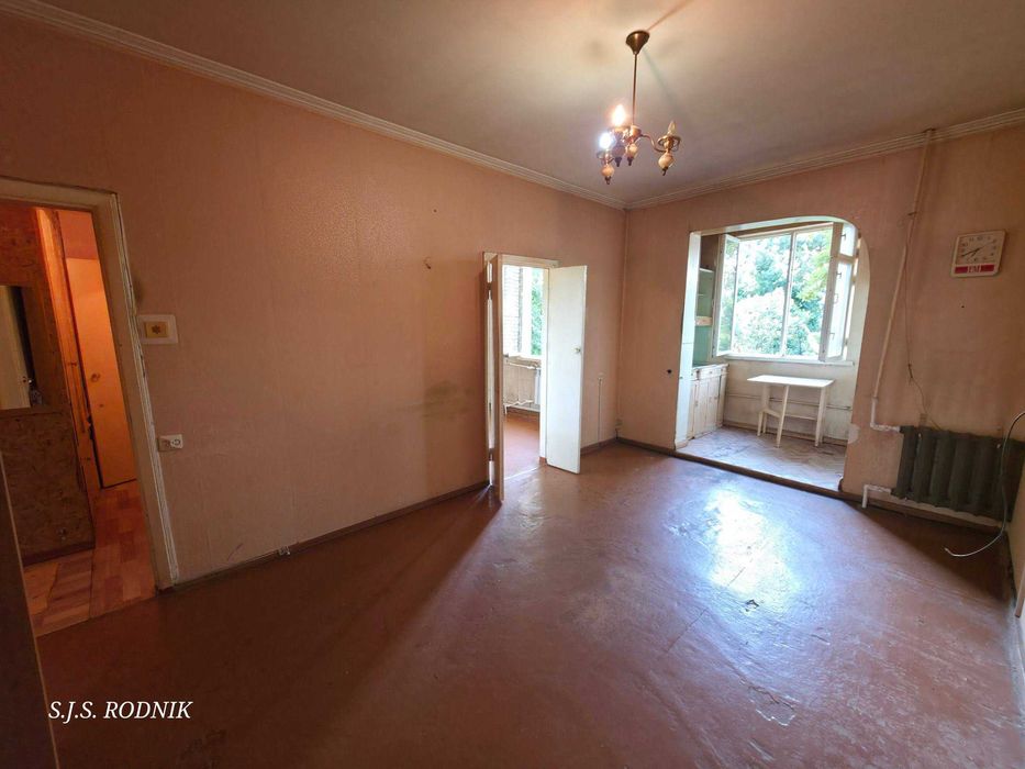 Продается 1в2-х ком. квартира. Ялангач, Базарчик