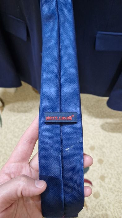 Brend kostyum shim 100 000 faqat 1 martta kiyilgan to'yi kuniga