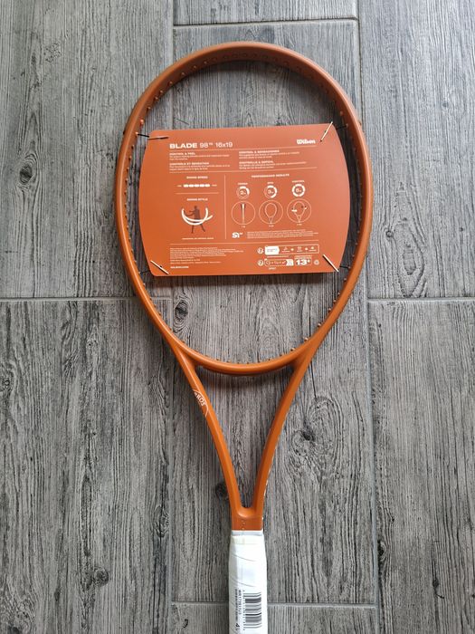 Racheta tenis Wilson Blade V9 Roland Garos