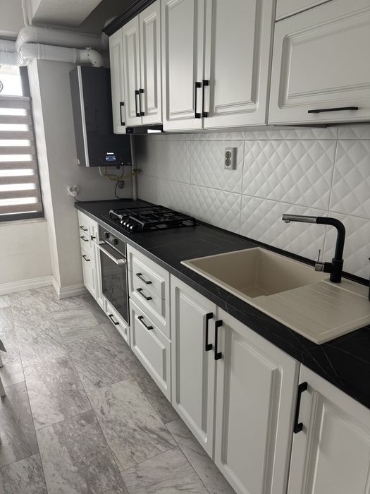 Apartament 2 camere, D - Copou - Royal Town, cu parcare