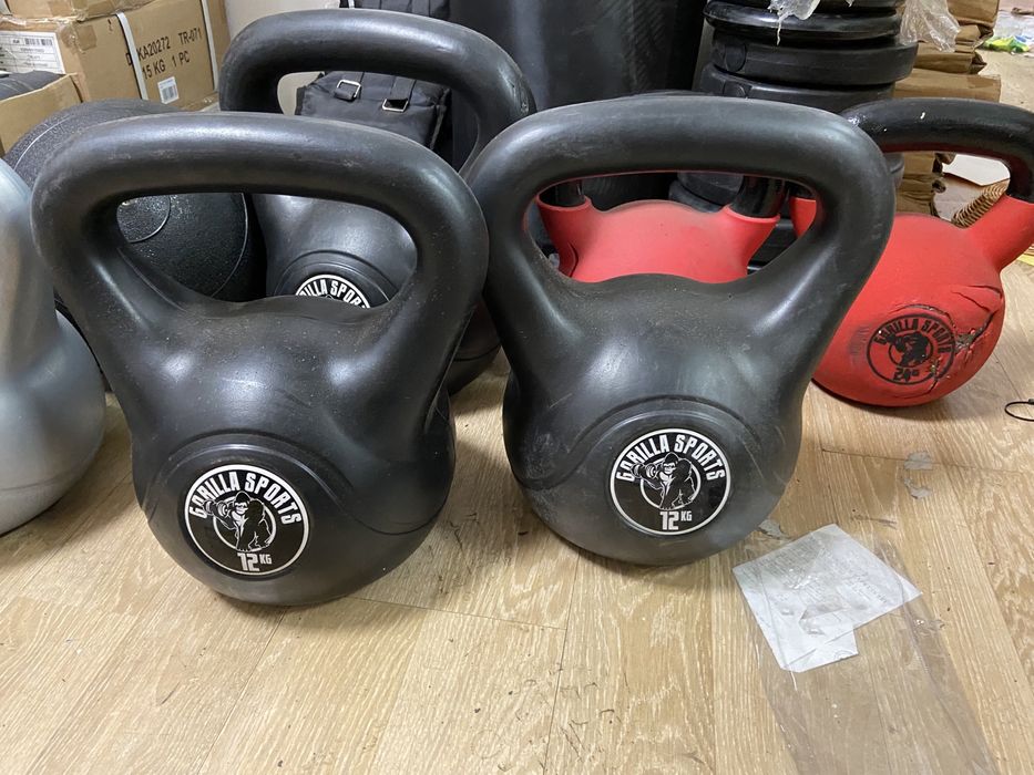 Kettlebell 12 kgx2=  24 kg noi pret 200 ron Predare personala in Bucur