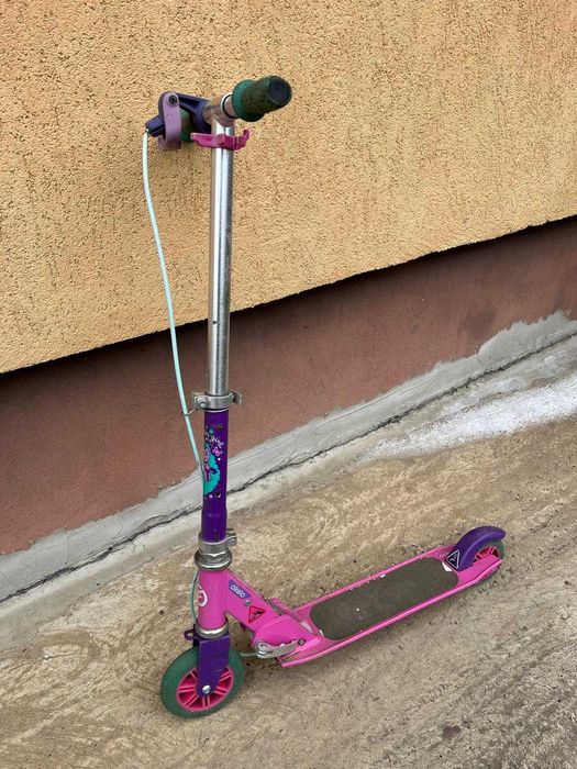 Trotineta Oxelo culoare mov/roz copii 4 - 6 ani