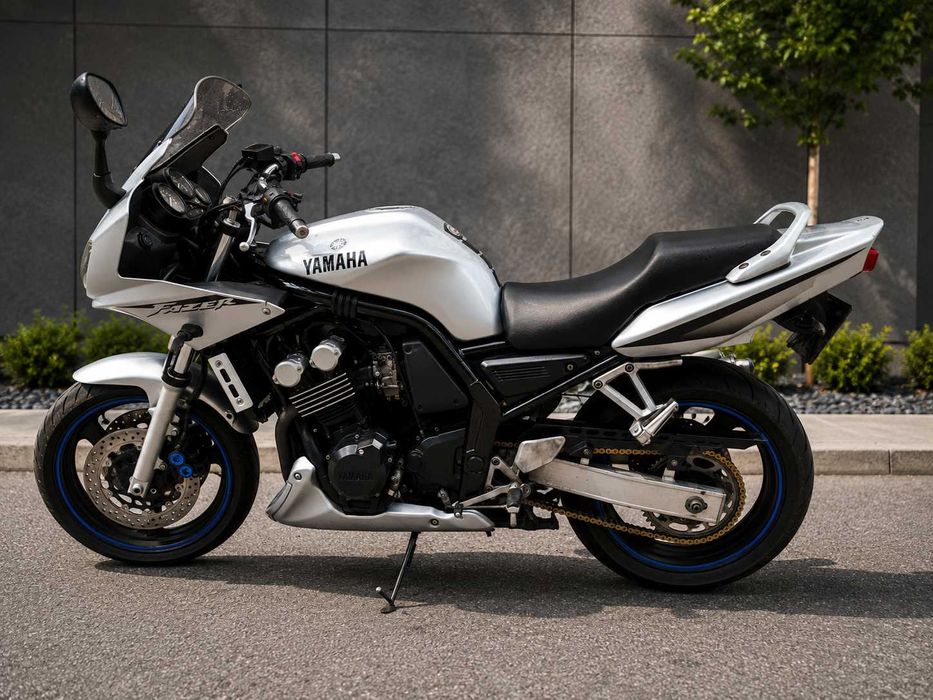 Yamaha Fazer 600
