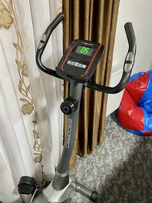 Bicicleta fitness Techfit B300PRO – STARE IMPECABILĂ