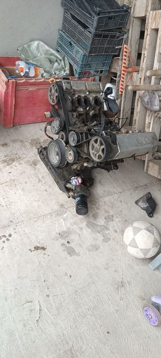 Матор Ауди с4 2.8 обьем