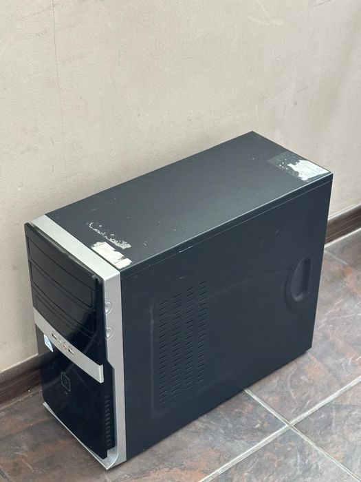 компьютер с блоком