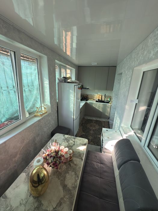 Продается 3хком в центре