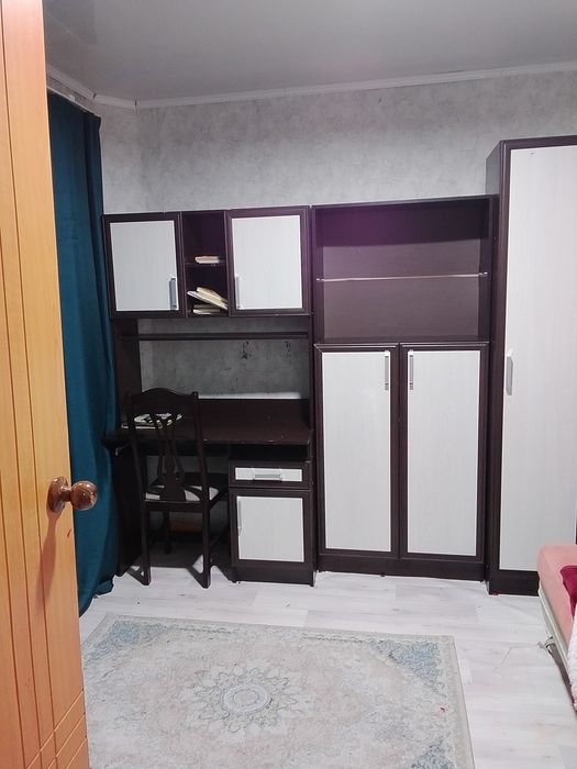 Продам квартиру 4 комнатную