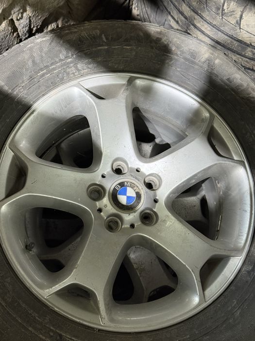 Диски покрышкамен