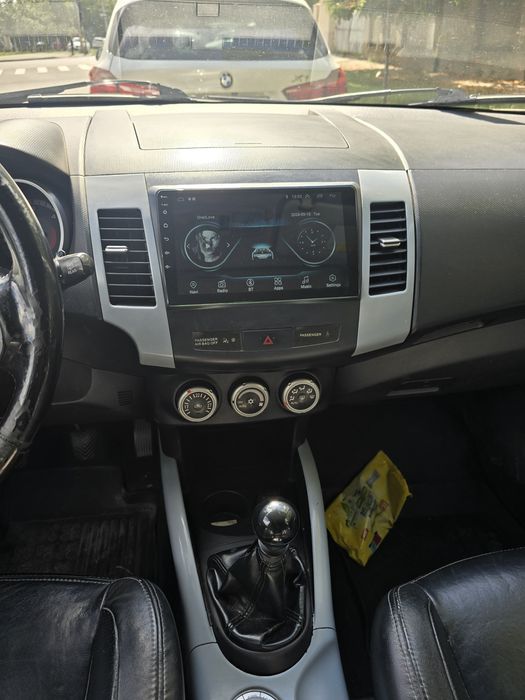 Mitsubishi outlander/2009/2700e