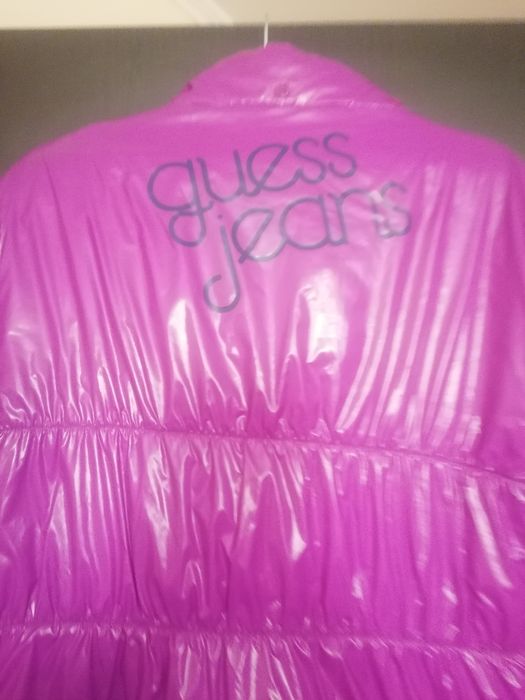 Geacă Guess, impermeabilă