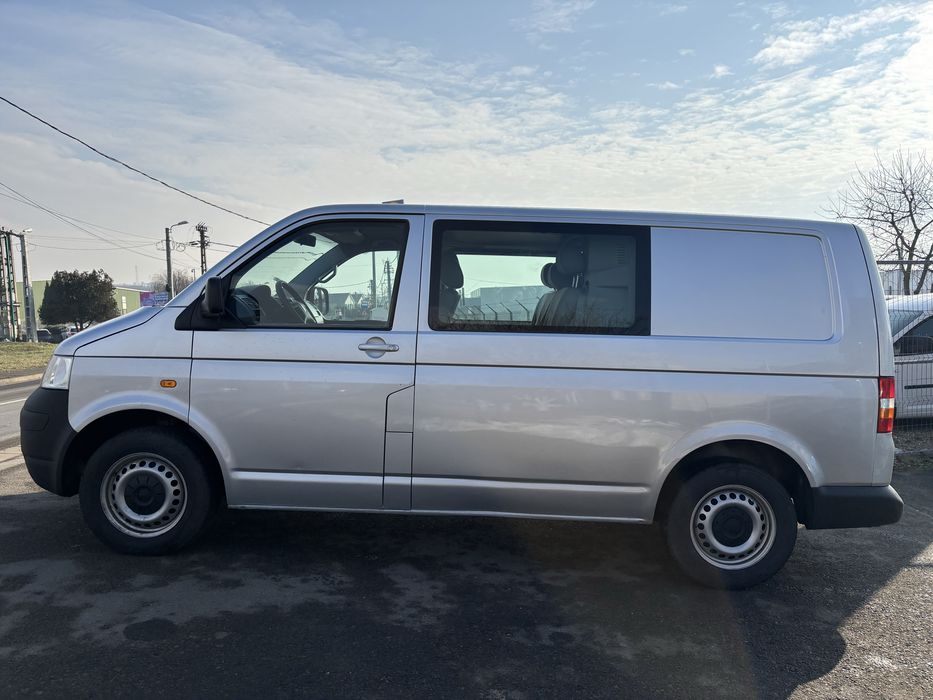 Vw t5 1.9 tdi cabina dubla  posibilitate rate