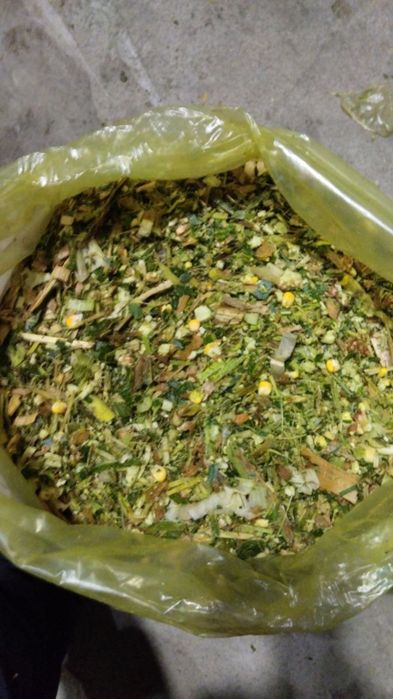 Qoplangan tayyor siloslarimiz bor