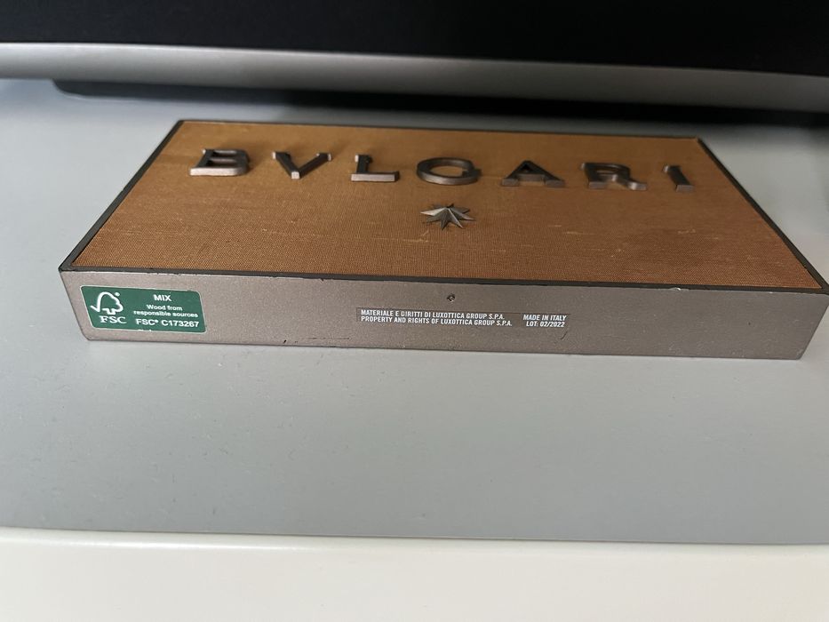 Bvlgari рекламна табела