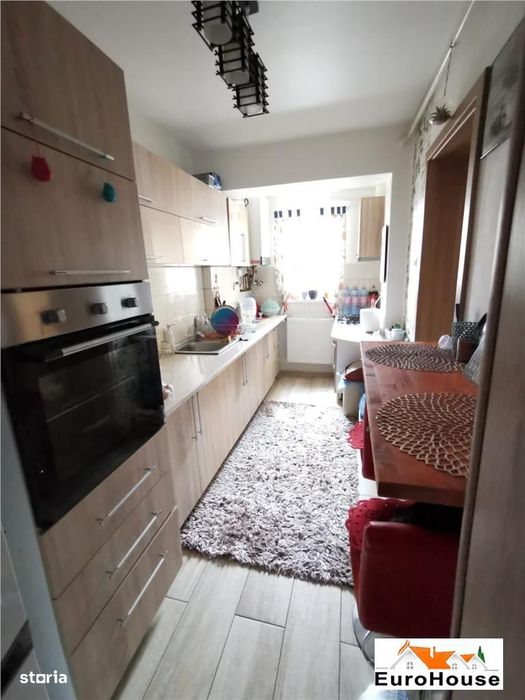 Apartament cu 3 camere de vanzare in Alba Iulia